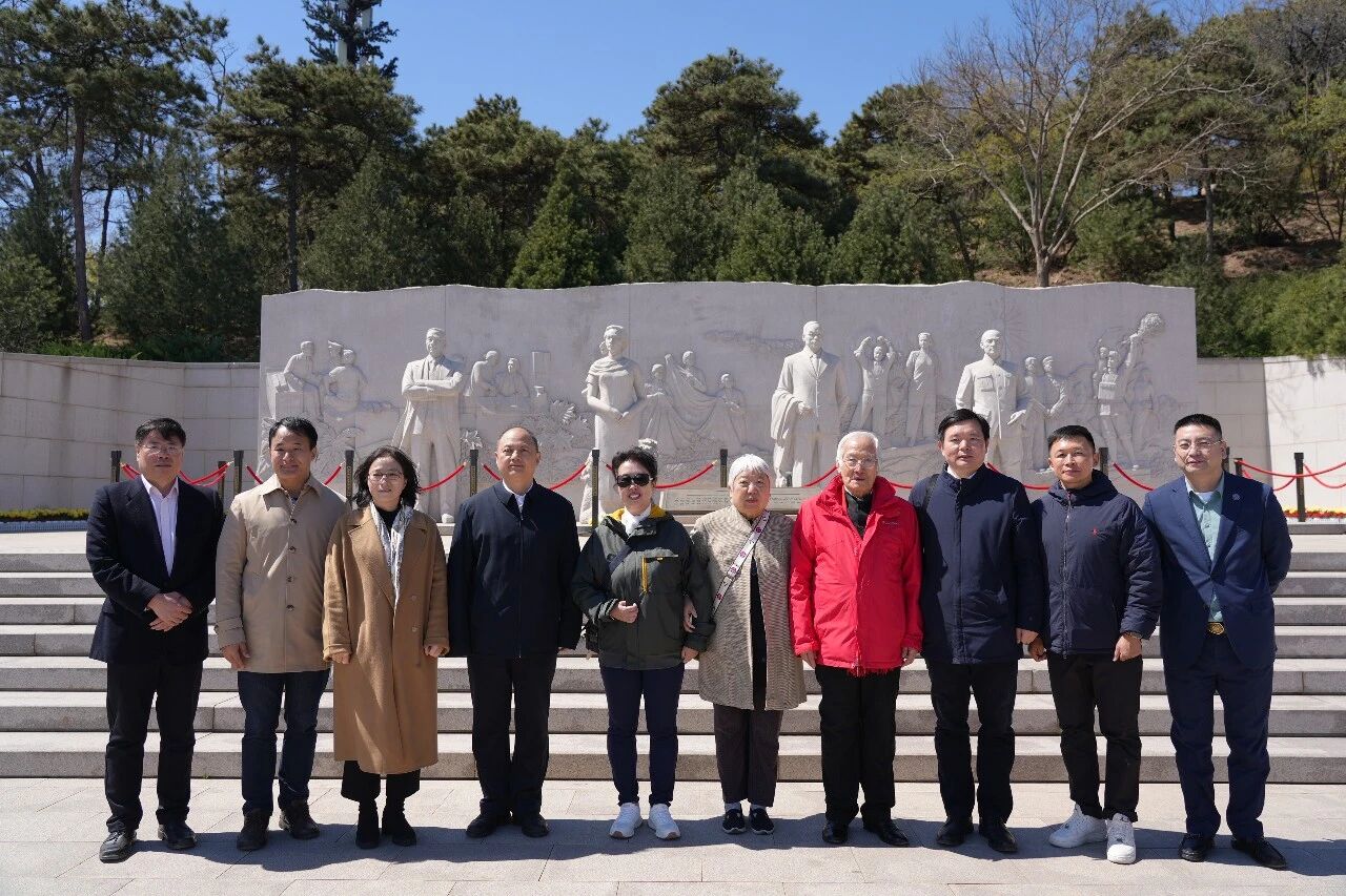 讲述先辈们的英雄事迹
